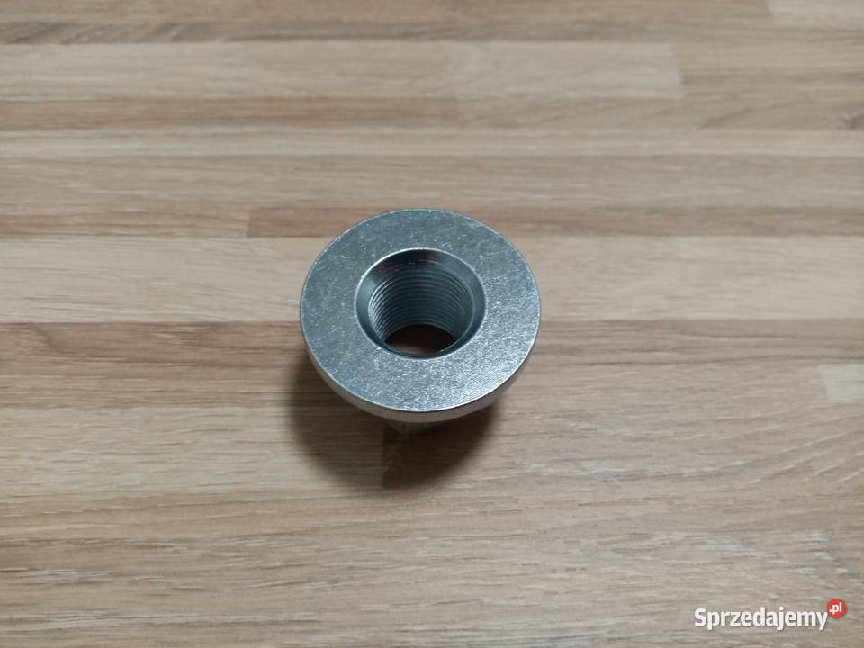 Nakrętka piasty koła przegubu M18x15 Opel Suzuki