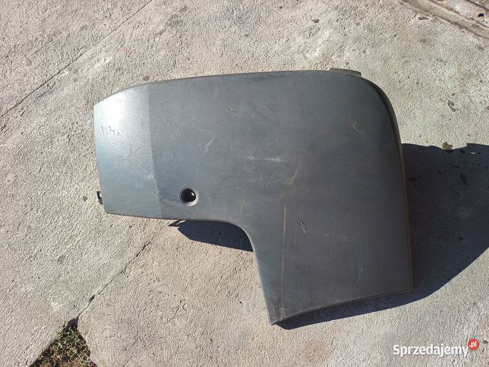 Narożnik zderzaka tylnego Trafic Vivaro gen 2 osobowe Radlin sprzedam