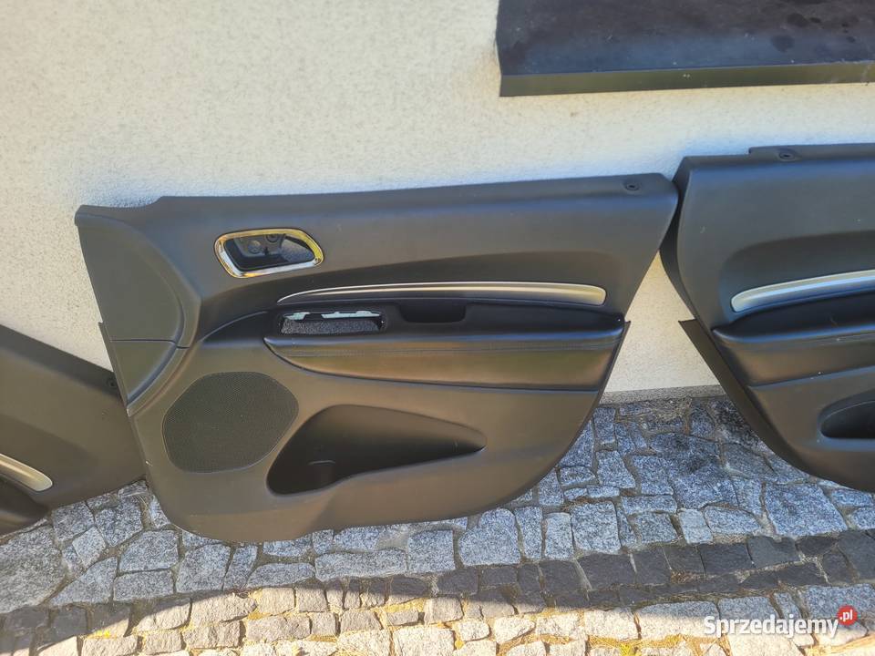 Boczki drzwi tapicerka dodge durango do 20r Drohiczyn