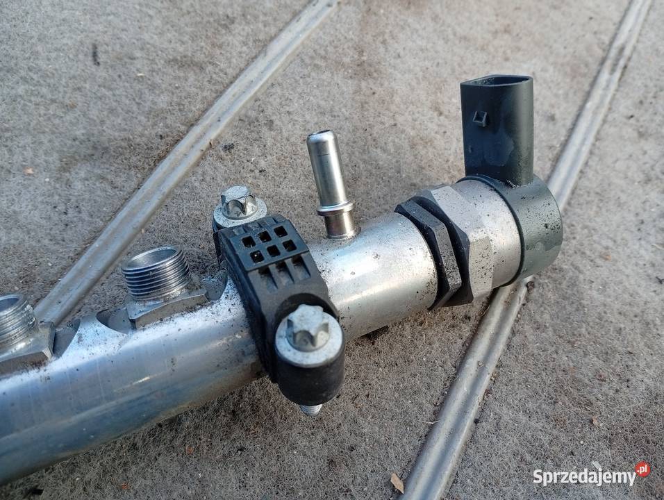 Bosch 7 809 127 01 listwa wtryskowa z przewodami Kętrzyn sprzedam