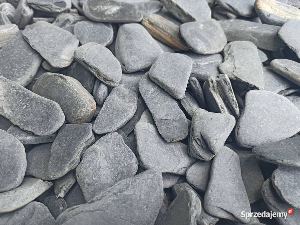 Kora Czarna Otoczona Szwed Antracyt Bazaltowy