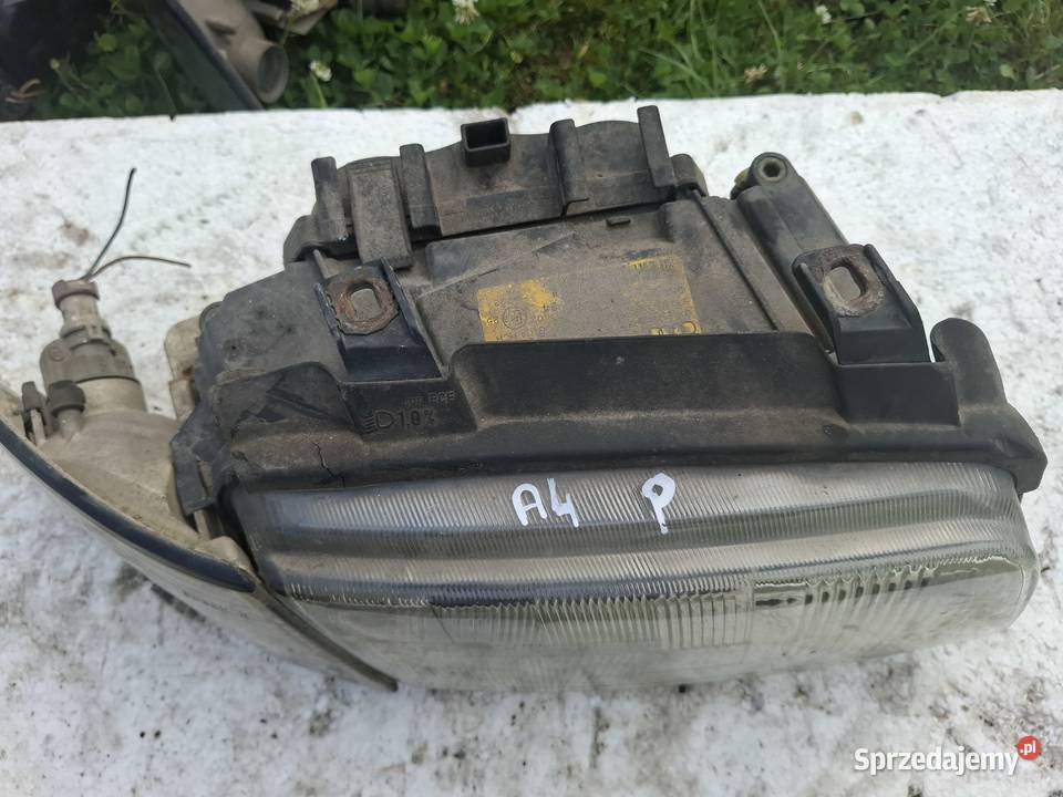 Lampa Prawa Przód Audi A4 B5 Bosch Pozostałe Wisznice