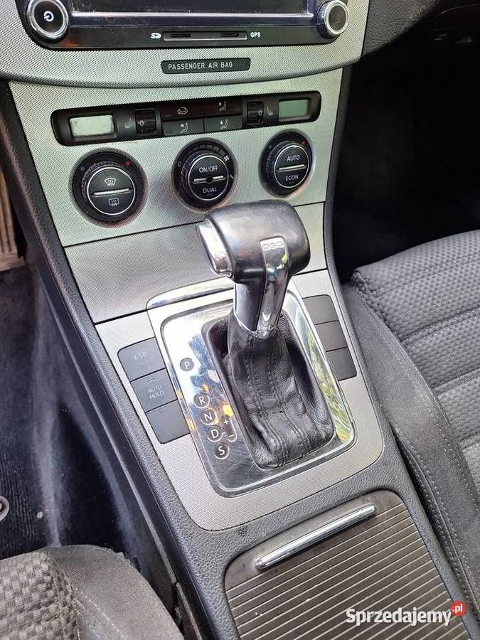 Sprzedam uszkodzonego passata b6 Budzyń