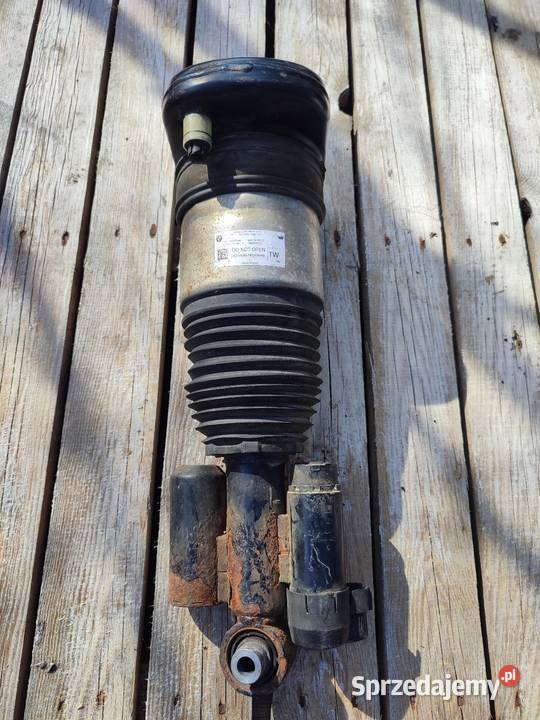Amortyzator tylny lewy BMW G31 Touring sprzedam