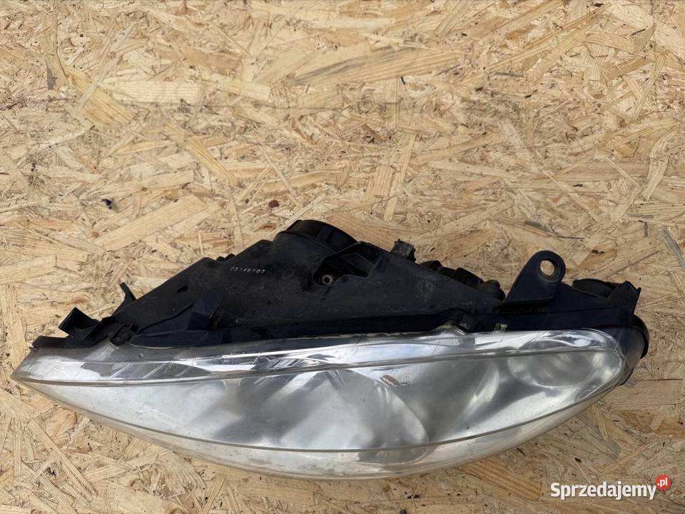 Lampa przód lewy Peugeot 307 Ostrów Wielkopolski