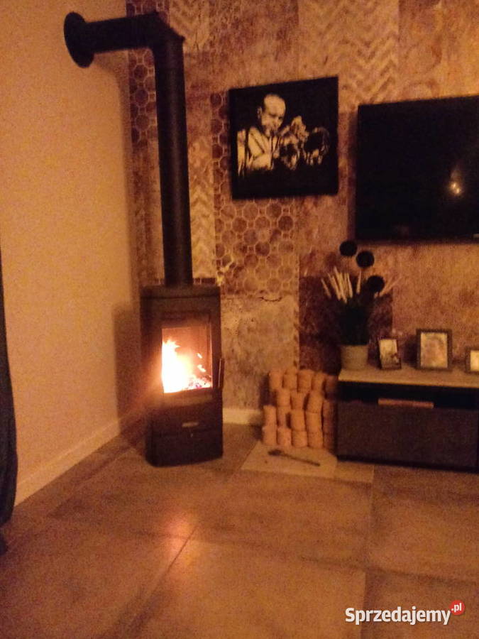 nowy bezkosztowy mały dom