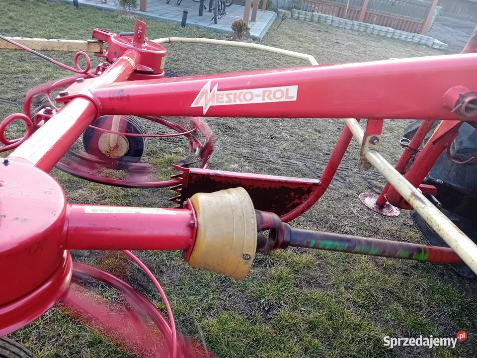 Przetrząsarka zgrabiarka MeskoRol Skierniewice