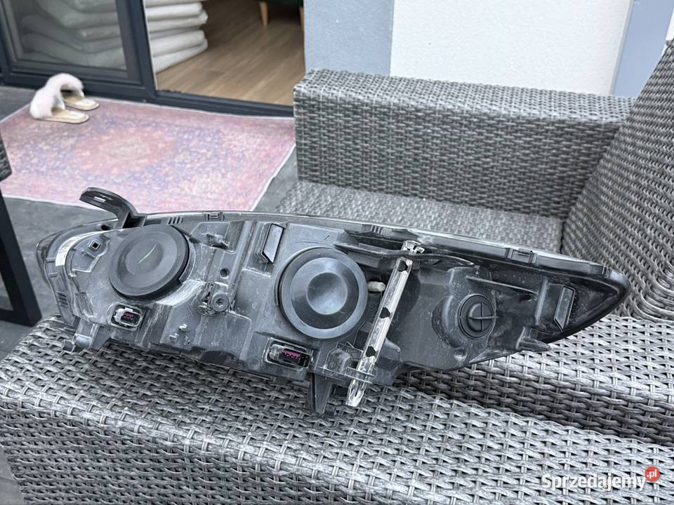 Lampa przednia Renault Megane III Poznań