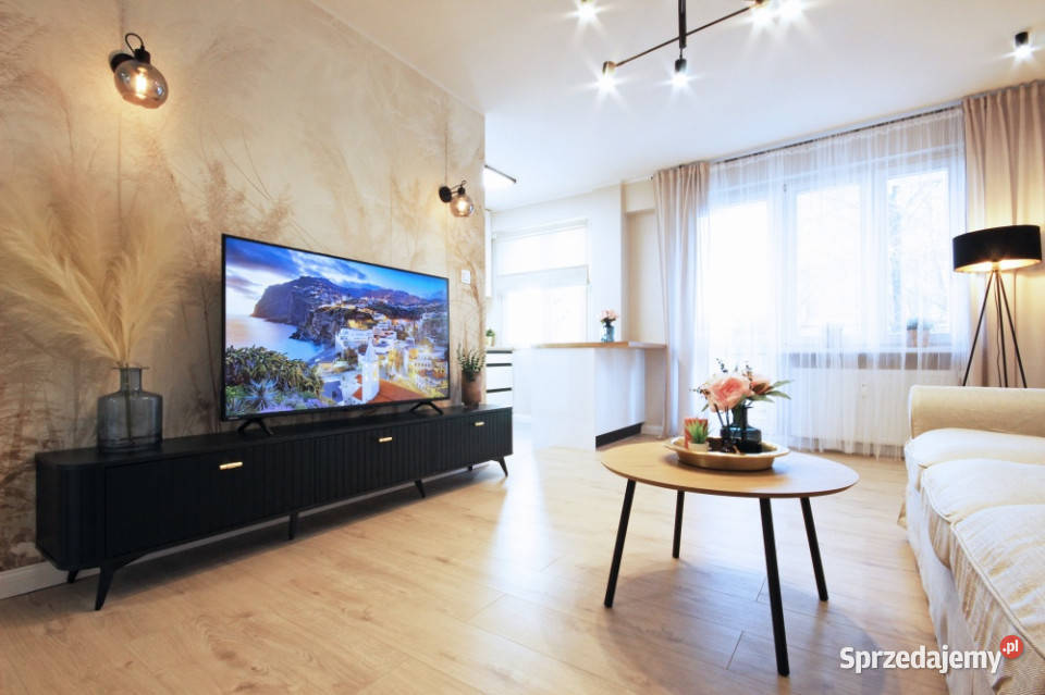 Wykończone Pod Klucz 3pokoje Garderoba Wysoki