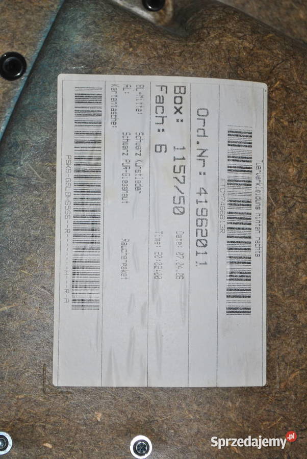 Poszycie drzwi prawy tył BMW E60 E61 czarna osobowe Wyposażenie wnętrza śląskie Poręba