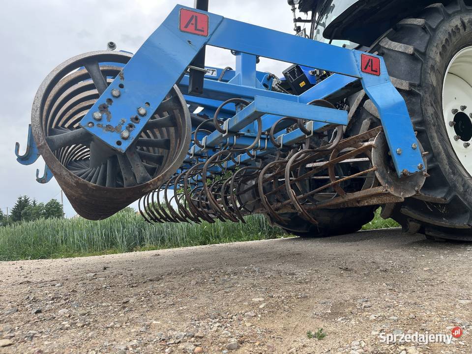 Agro lift aus 2 strong uprawowo siewny Agromasz