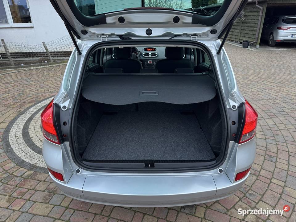 Renault Clio 2010 kombi 12 benzyna 101 czujnik zmierzchu Renault lubuskie Drezdenko