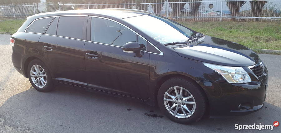 Toyota Avensis III Kombi Navikamera cofania 2010 Rzeszów