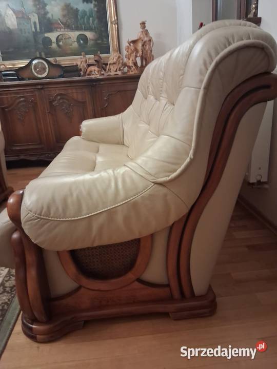 Zestaw kanapa dwa fotele z skóry Boduszewo