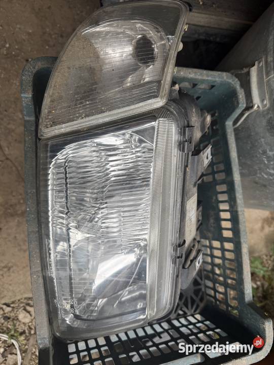 Lampa przód Audi A3 8l Kazimierza Wielka