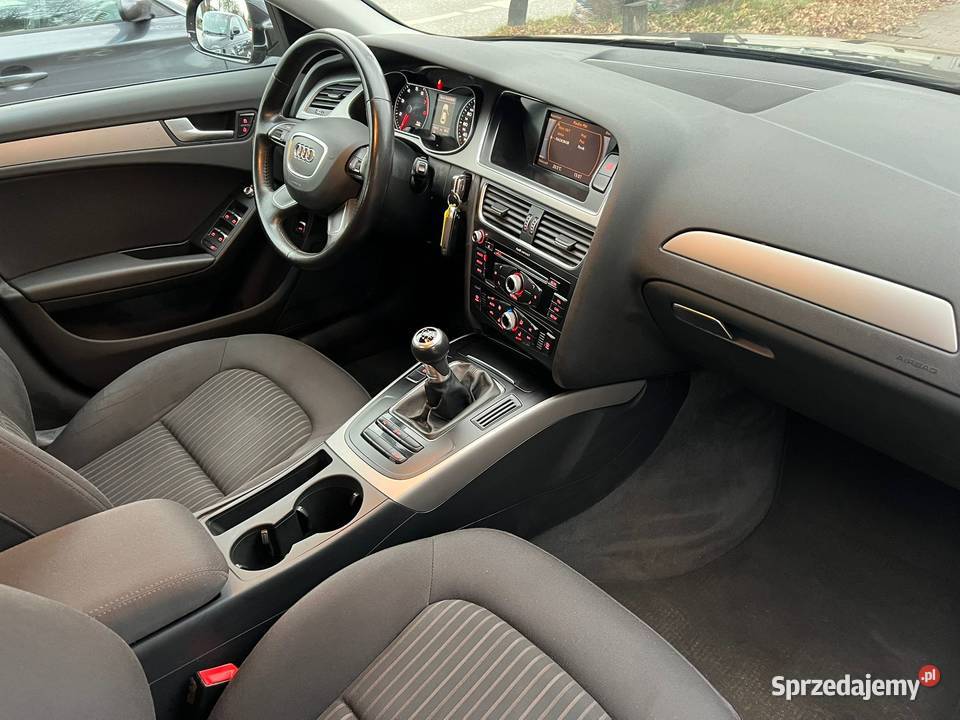 AUDI A4 2012 18 TFSI NISKI PRZEBIEG 156000 18cm3 dolnośląskie Wrocław