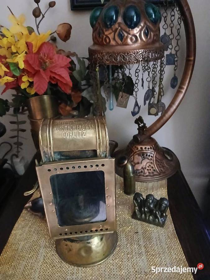 Mosiezna stara lampa kolejowa Kraków
