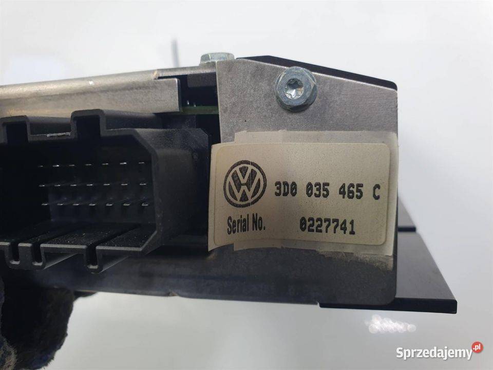 WZMACNIACZ VOLKSWAGEN PHAETON II LIFT 3D0035465C Lipno