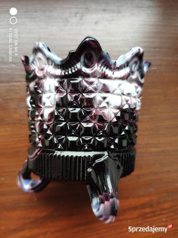 Szkło purpurowe malachitowe Sowerby wazonik XIX Kraków