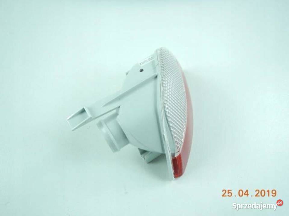 LAMPA PRAWY TYŁ FORD FOCUS 0408 C 0307