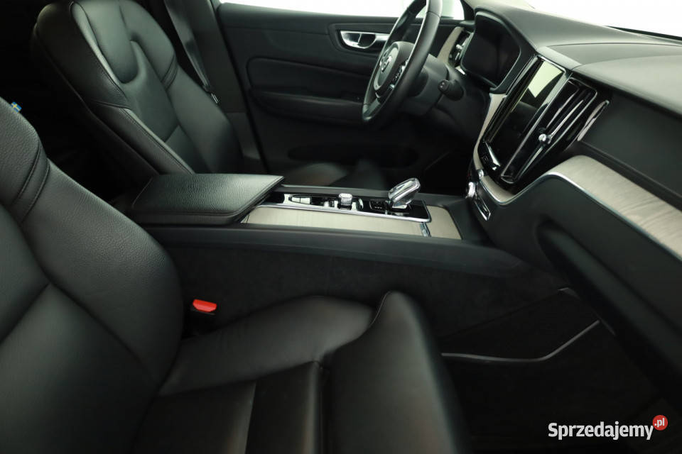 Volvo XC60 B4 XC 60 Piaseczno
