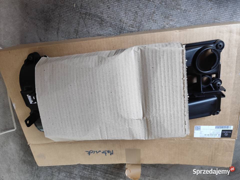 ORYGINALNA POKRYWA ZAWORÓW MERCEDESBENZ OM651 Gościeradów Ukazowy