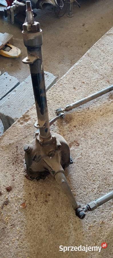 Kolumna kierownicza ursus C 330 Ciągniki