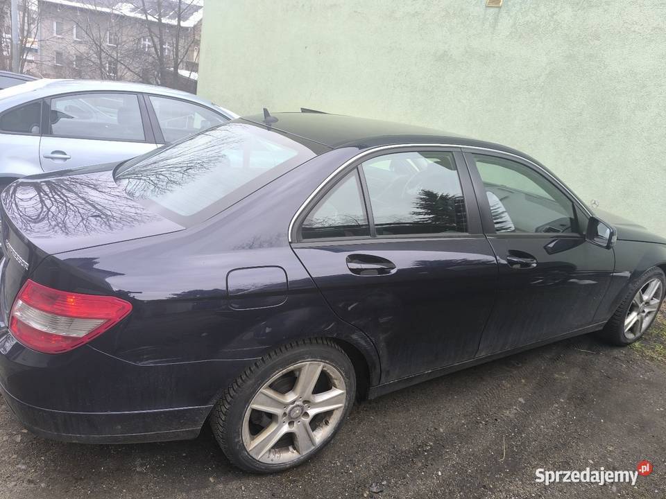 Mercedes Benz nieuszkodzony Wałbrzych