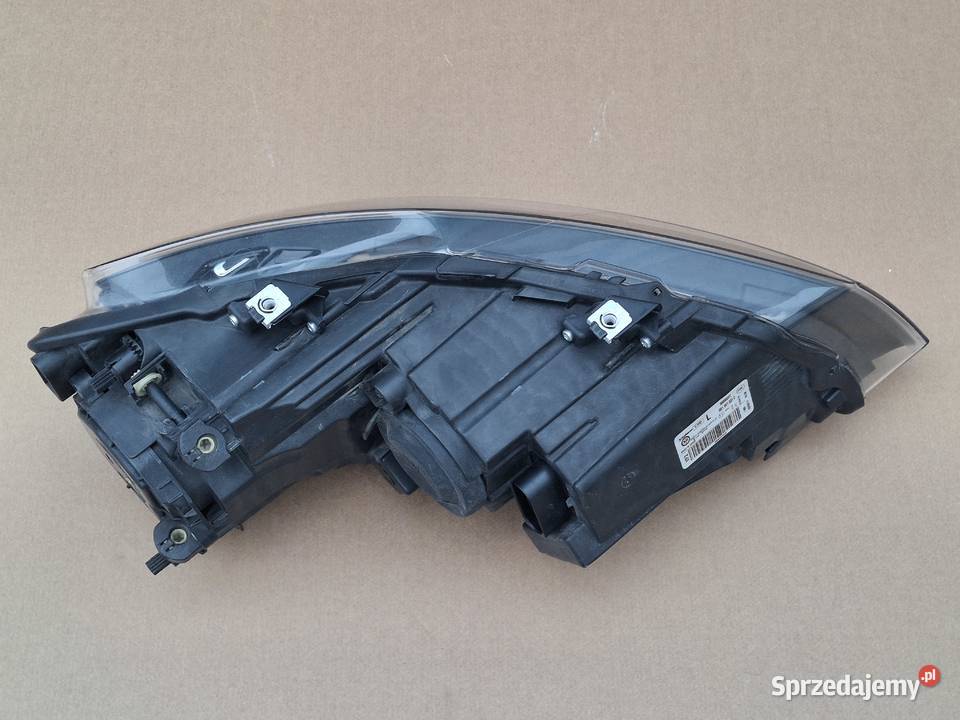 VW POLO V 6R 6R1 REFLEKTOR LEWY XENON LED LAMPA