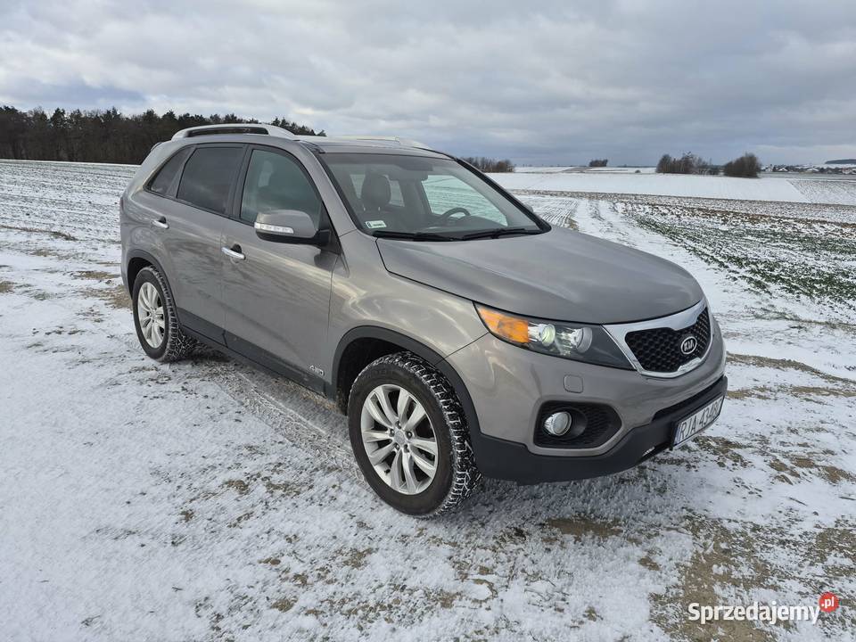 Kia Sorento 20 CRDI 4X4 Rok produkcji 2010 Jarosław