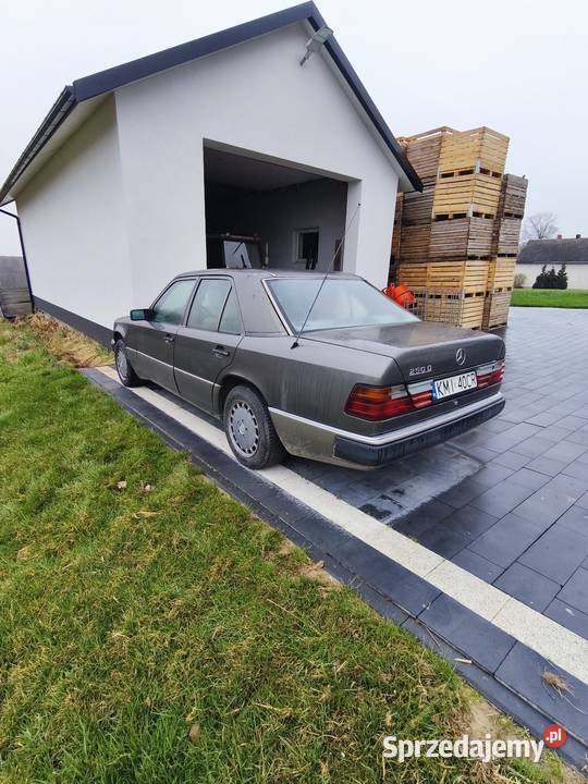 Mercedes w124 25d manualna