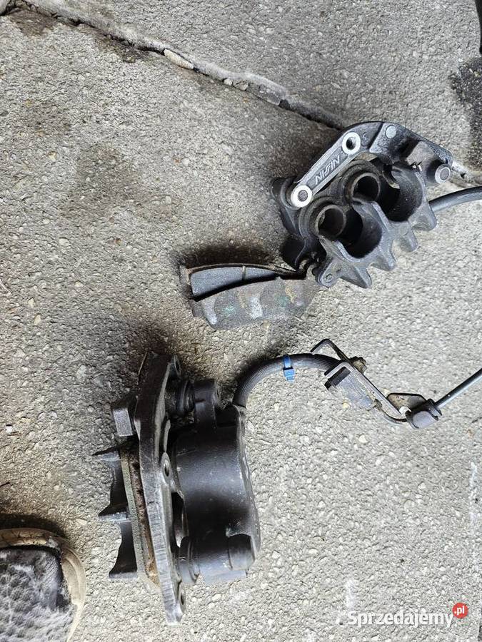 Honda CBR 600 f3 zaciski zacisk lewy prawy przód