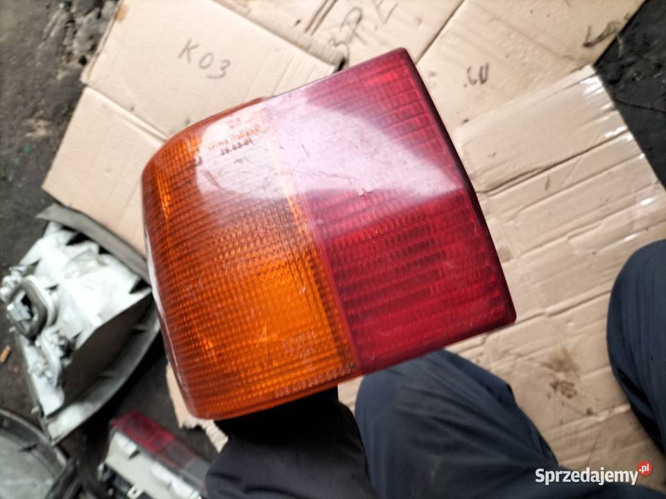 LAMPA TYŁ TYLNA LEWA AUDI 80 B3 BŁOTNIK lubelskie