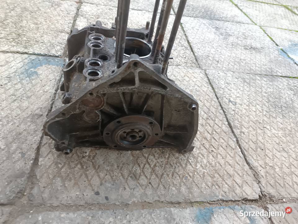 Blok wał wałek rozrządu fiat 126p Rybnik