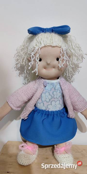 Lalka szmaciana stojąca i siedząca Lipnica