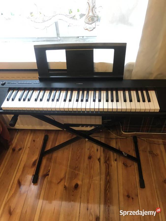 Pianino Key Board Yamaha 104 cm,nozki,podstawka