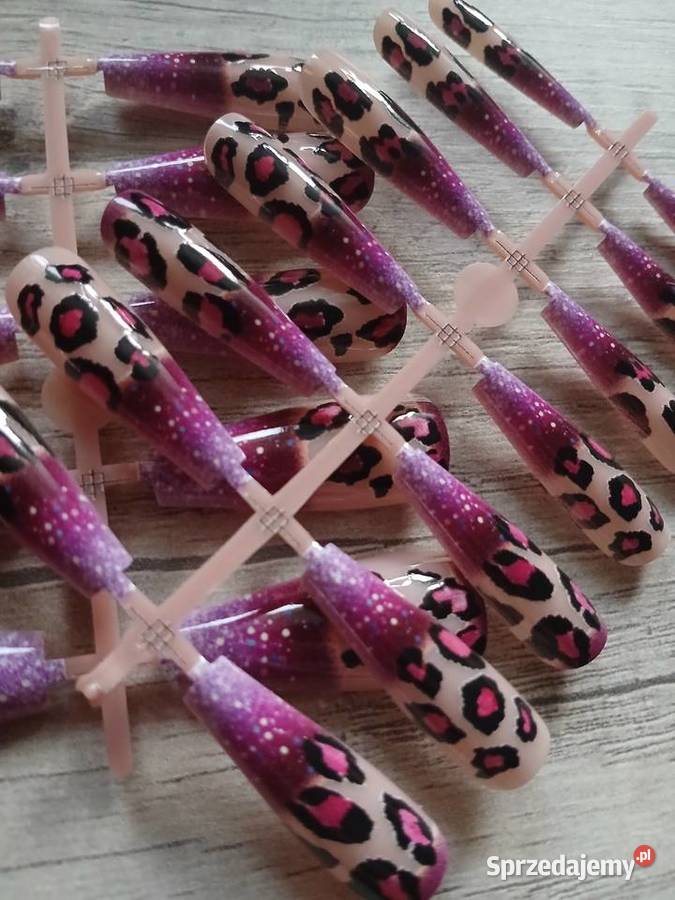 Zdobione tipsy panterka
