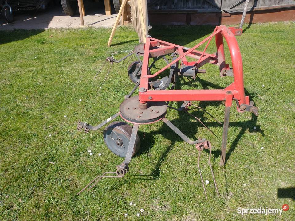 Zgrabiarka przetrząsacz