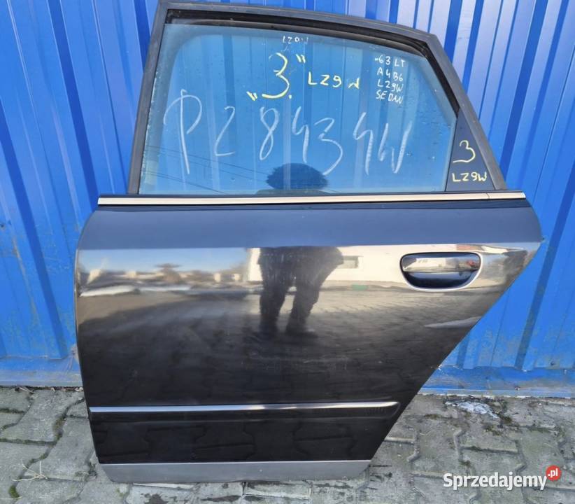 3 DRZWI TYŁ LEWY TYLNE LEWE AUDI A4 B6 SEDAN Działoszyce