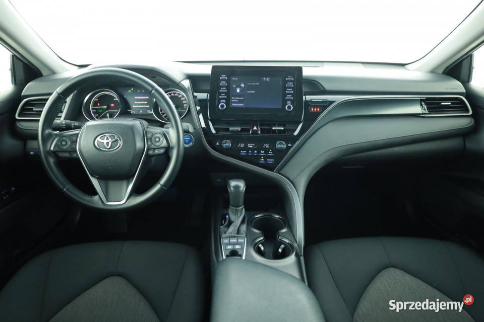 Toyota Camry 25 Hybrid radio