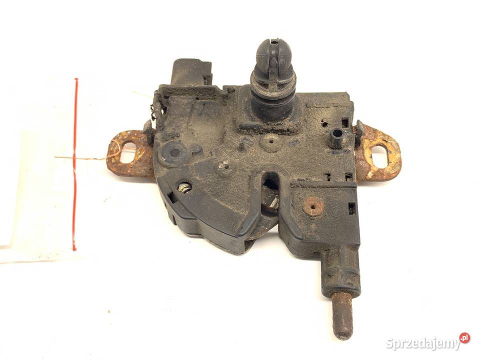 ZAMEK MASKI PRZÓD FORD FOCUS II Hatchback 0413 podkarpackie