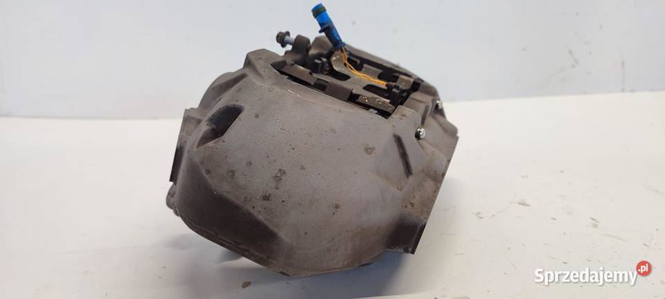 MERCEDES GLC W253 X253 ZACISK HAMULCOWY PRAWY osobowe