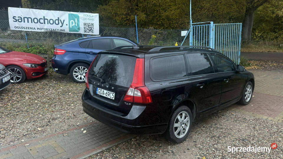 Volvo V70 16 turbo 180 automat skóry Navi Gdańsk
