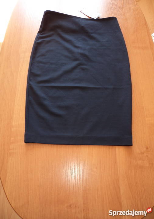 Ołówkowa spódnica nowa z metką Reserved tanio Rzeszów