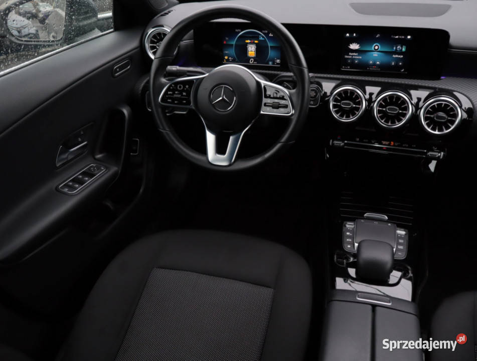 Mercedes CLA 200 Sedan / Limuzyna Lublin