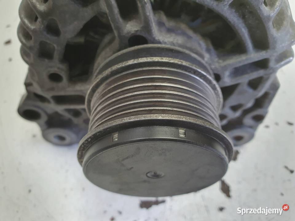 VW Golf V 20 SDI ALTERNATOR Bosch 06F903023D Janów