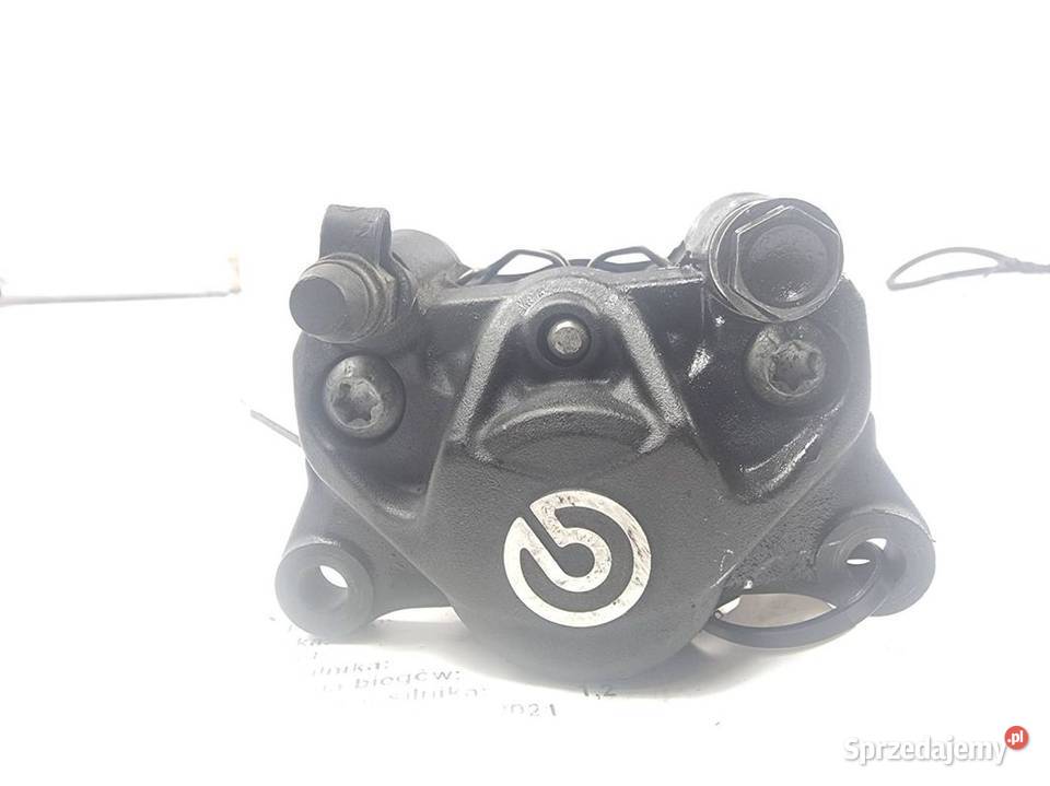 ZACISK TYŁ TRIUMPH SPEED TRIPLE 1200 RS BREMBO Lipno