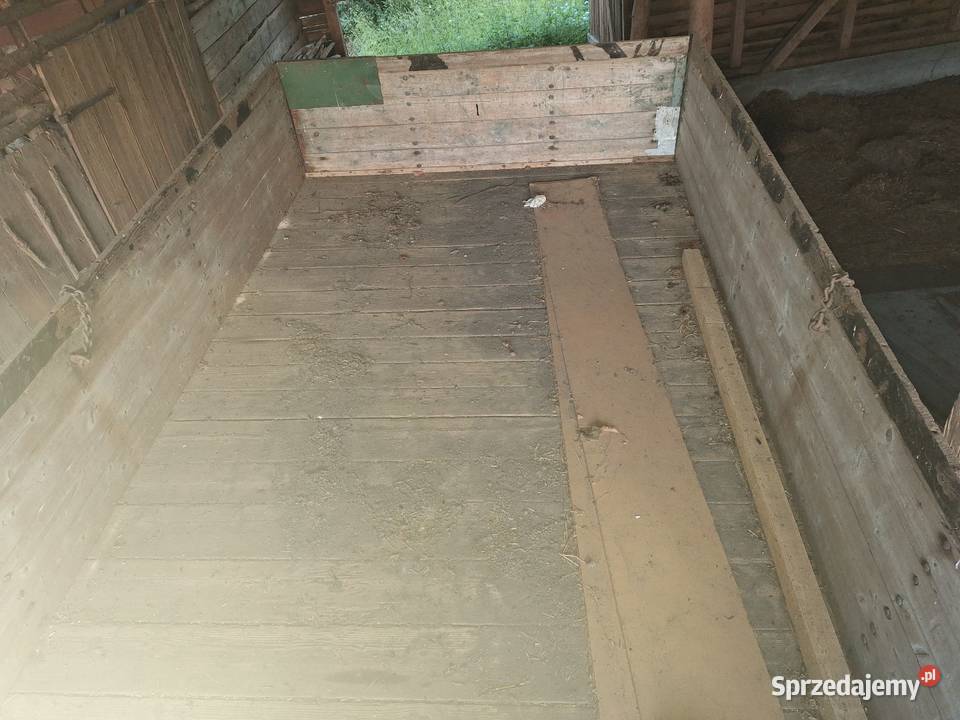 Przyczepa sztywna stodołowana D44 fabryczna