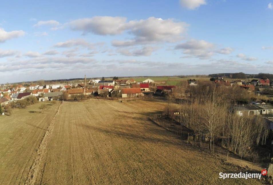 Działka z pozwoleniem na budowę media działce sprzedam