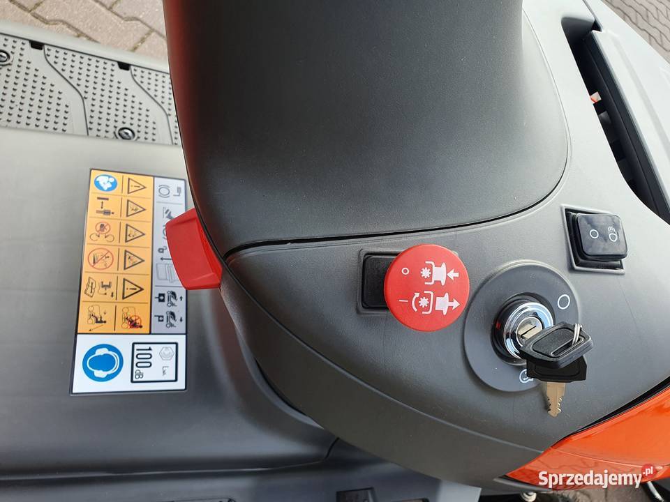 Traktor ogrodowy kosiarka Husqvarna TC114 15 z Kobiele Wielkie